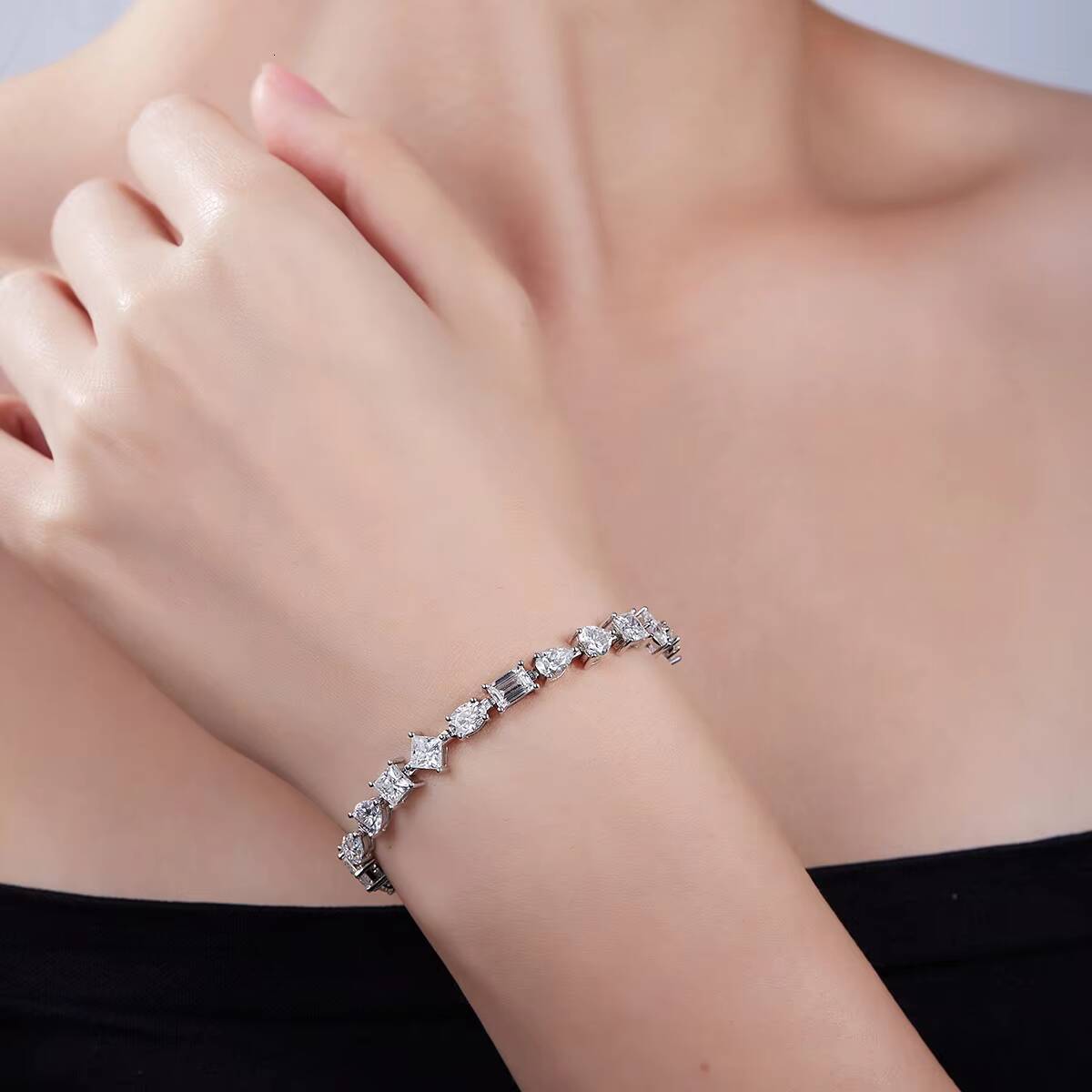 Luxury Womens Jewelry Mixed Geometical Shape Moissanite Tennis 18K Gold Plated Bracelet 925 Sterling Silver Jewellery Wholesale