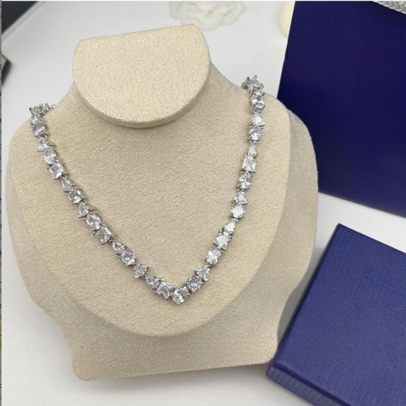 Designer Jewelry Set Gift Box Packing Crystal High Jewelry Sets Luxury Necklace Earrings Bracelets Ring Best Gifts for Women Top Quality