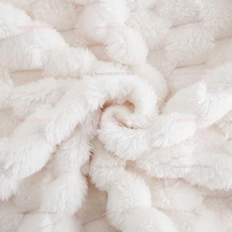 Cream White Throw Blanket Fuzzy 3D Jacquard Decorative Flannel Fleece Super Soft Plush Cozy Blanket for Couch Sofa Chair C251011