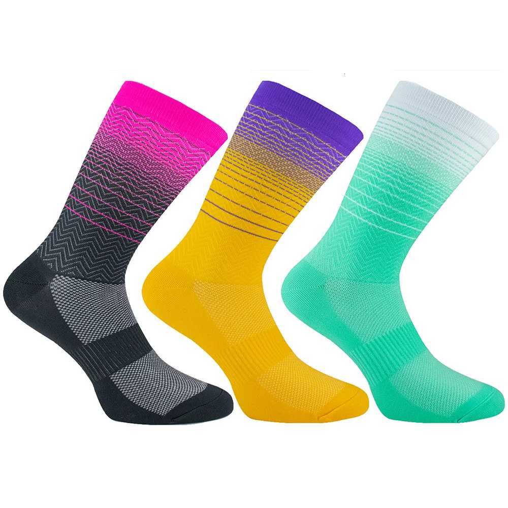 2025 Professional Cycling Socks Men Women Bike Sports Socks Breathable Road Bicycle Socks Outdoor Racing Socks 4 ColorsW251011