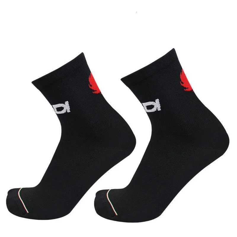 Racing Breathable Pro and Men Socks Bike 2023 Outdoor Sports Women Road Cycling Socks calcetines ciclismo hombreW251011