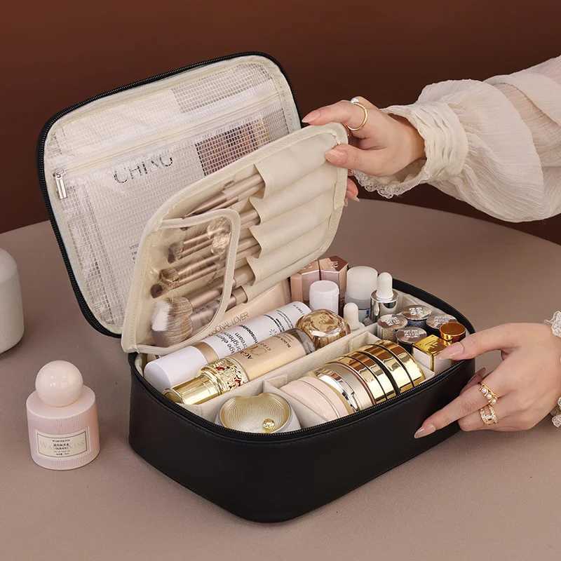 New Fi Wens Cosmetic Bag Portable Storage Bag Large Capacity Luxury Makeup Bag Travel Organizer Essentials Toiletry Bags D251011