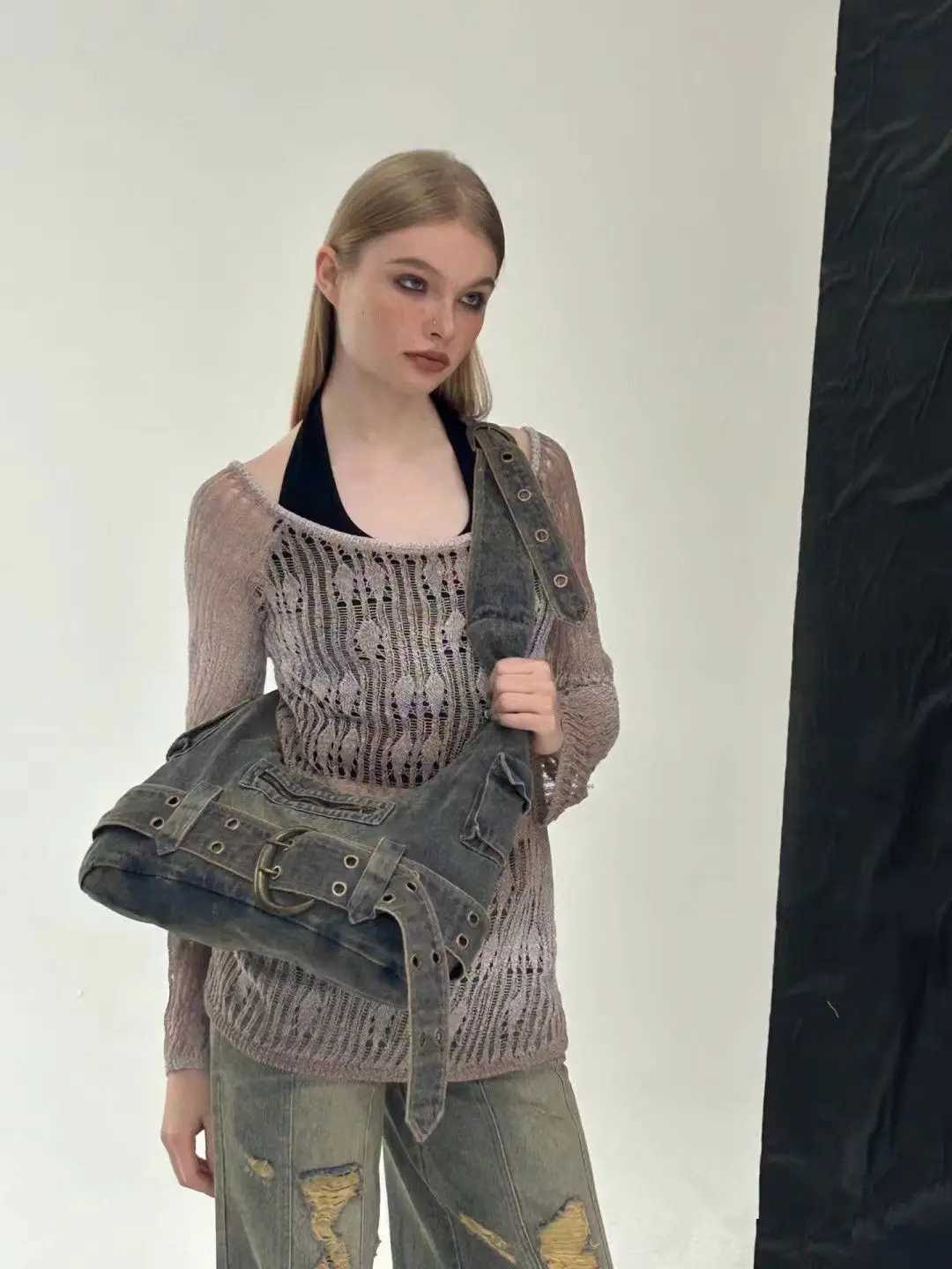 Women Vintage Denim Punk Shoulder Bag Design Y2k Black Grunge Handbag for Cool Girls Retro Lady Gothic Underarm Bags Motor Style L251010