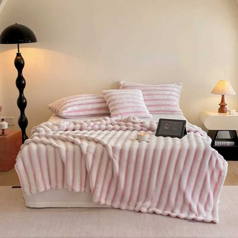 New Rabbit Plush Back Printed Striped Blanket Multifunctional Blanket High Gram Weight Falai Milk Plush Coral Rabbit Plush C251011