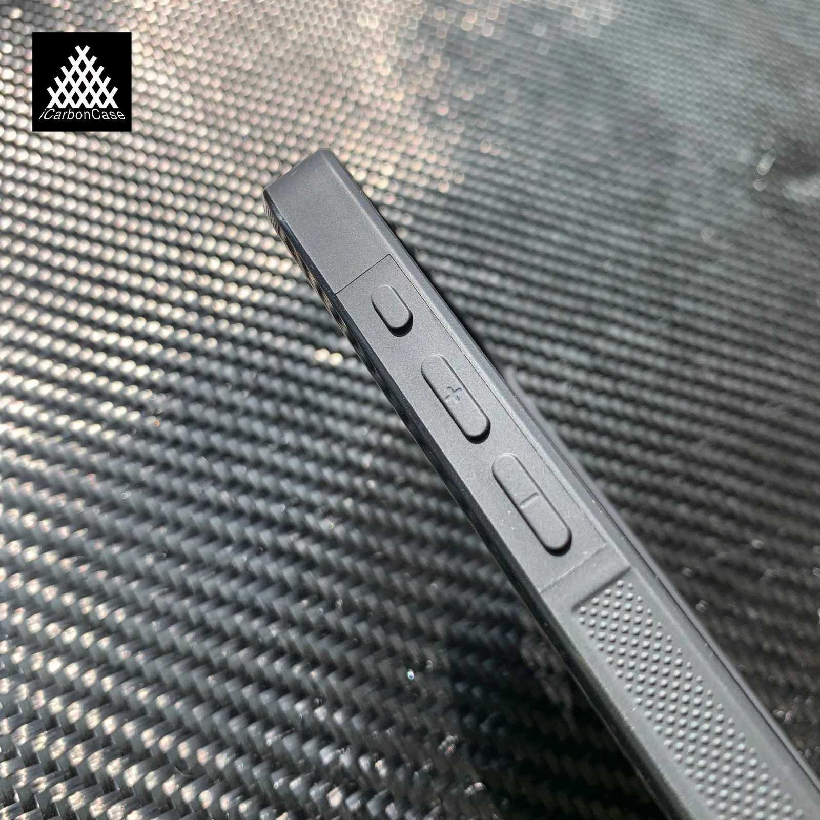 Magnetic Real 3K Twill Woven Carbon Fiber Case for iPhone 17 Air 16 15 14 13 12 11 Pro Max 16 15 with Phone Back Cover C251011