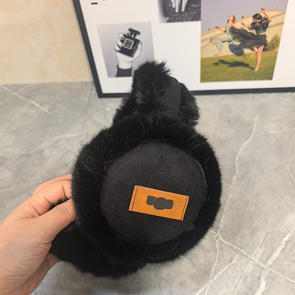 Top luxury ug earmuffs 2024 luxury designer black/white/grey/khaki/pink/green ear muff For Women And Men
