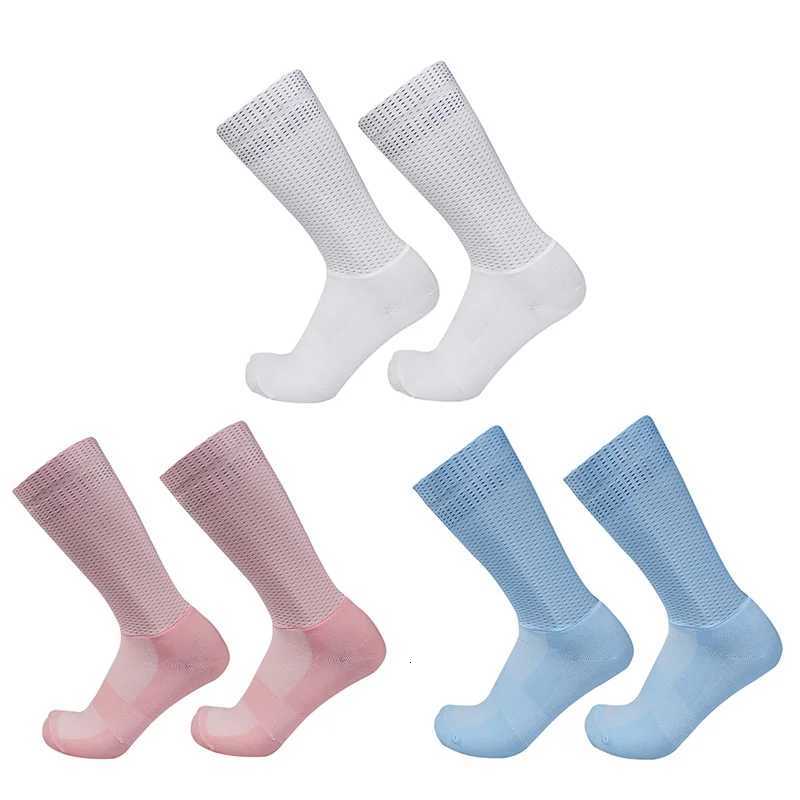 Gel New Summer Aero Bike Team Cycling Socks Silica Nonslip Breathable Pro Racing Sports Socks Men Women Calcetines CiclismoW251011