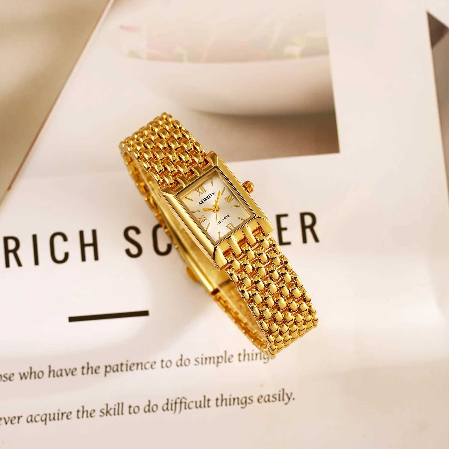 Fashionable Simple Light Luxury and Versatile Womens Watch Suitable for Daily Wear and Casual Style Y251011