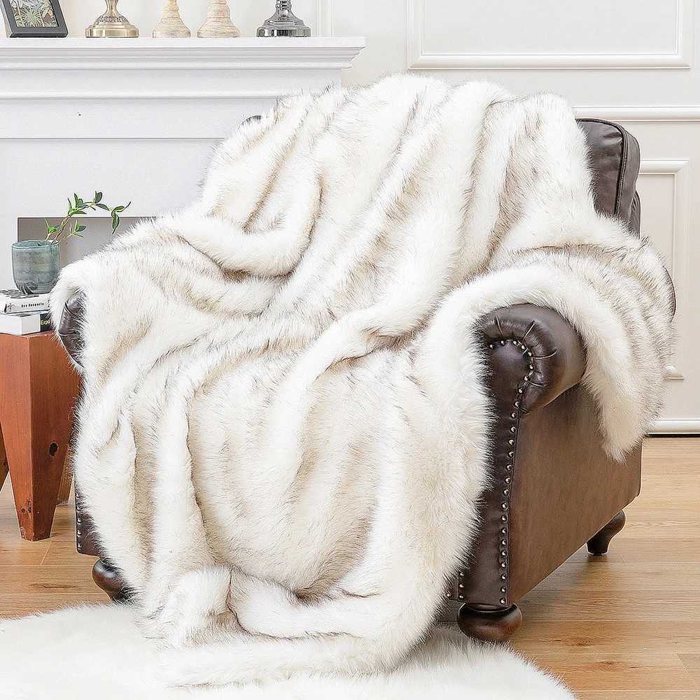Battilo Faux Fur Blanket Plaid Throw for Sofa Luxury Fox Fur Throw Blanket Winter Warm Fluffy Soft Blankets Bedspread on the Bed C251011