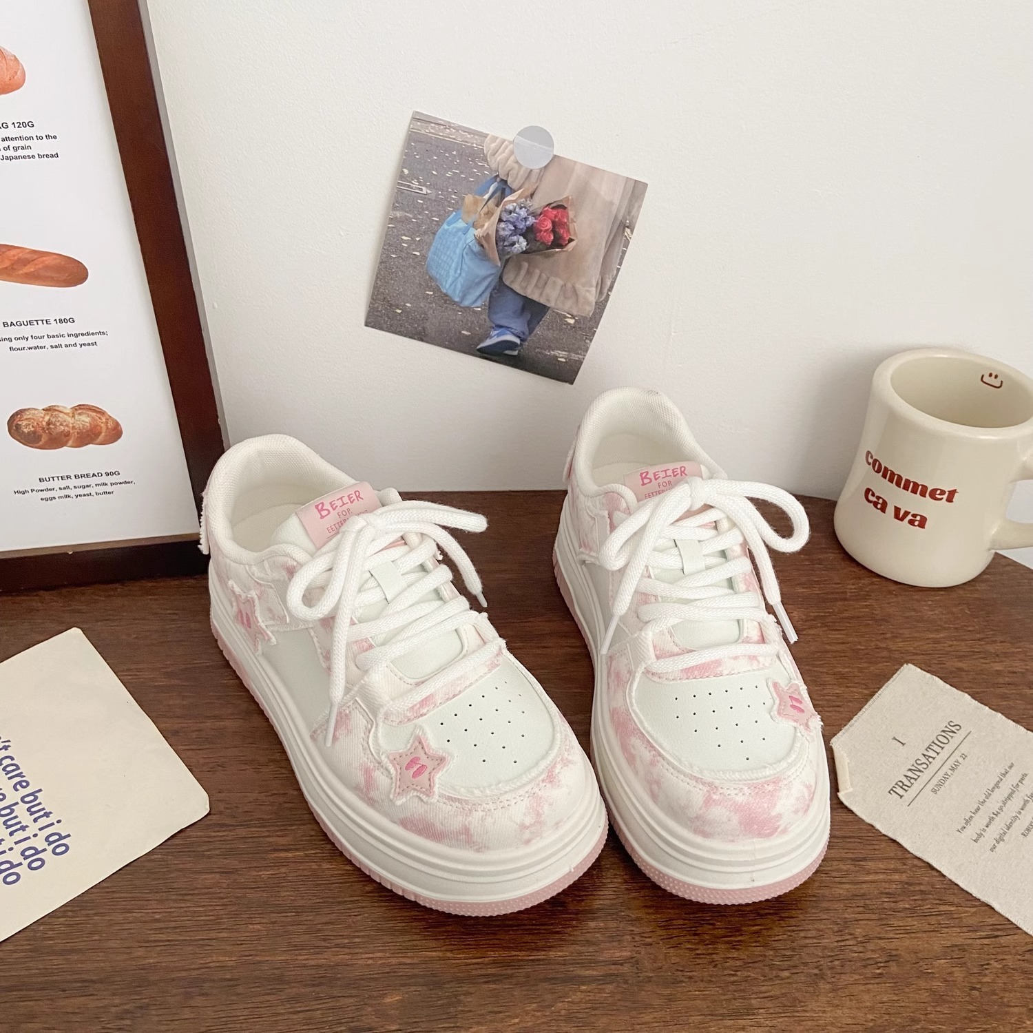 Girls Shoes Spring and Autumn Sports Shoes 2025 New Childrens Lightweight Sneakers for Big Girls ThickSoled Running Shoes 250828