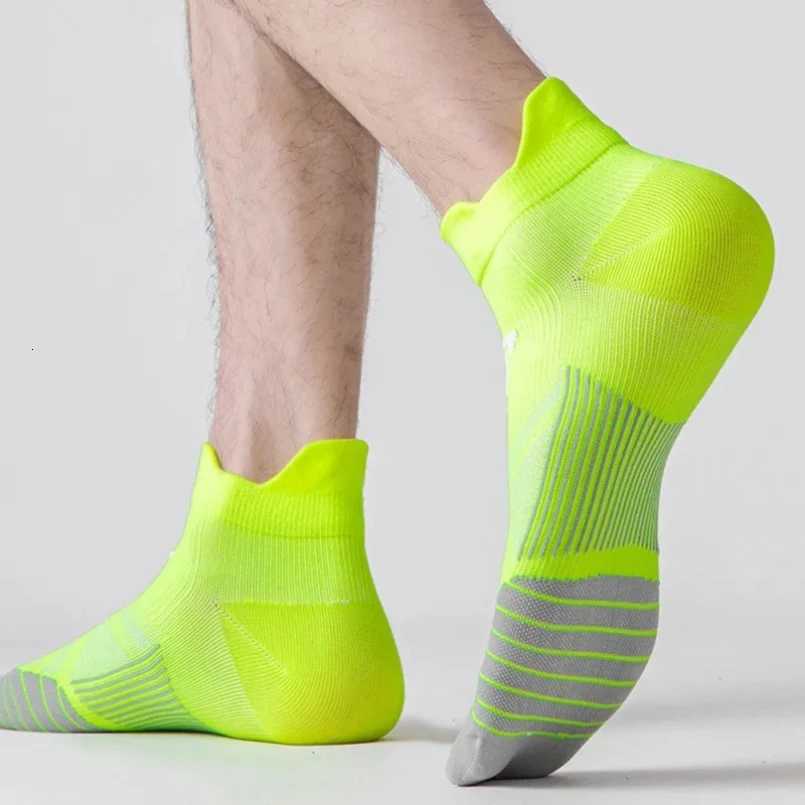 Sports Socks Breathable Running Fitness Compression Socks Professional Marathon Quick Dry Socks Elastic FootwearW251011