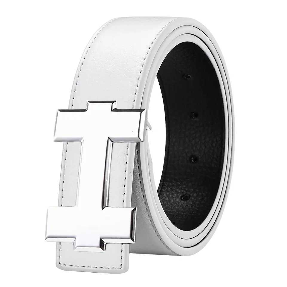 33cm Fashion Casual Belt with Silver Smooth Buckle Designer men belt HighQuality Unisex Fit Perfect for Jeans Workwear Z251011