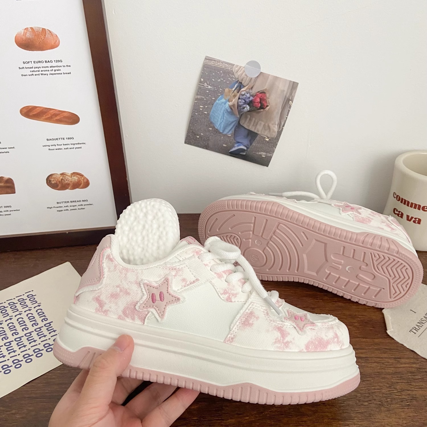 Girls Shoes Spring and Autumn Sports Shoes 2025 New Childrens Lightweight Sneakers for Big Girls ThickSoled Running Shoes 250828