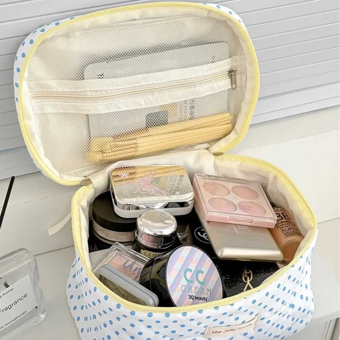 Large Capacity Lem Polka Dot Makeup Bag Summer Fresh Ins High Ahetic Value Handheld Toiletry Bag Nyl Material fr D251011