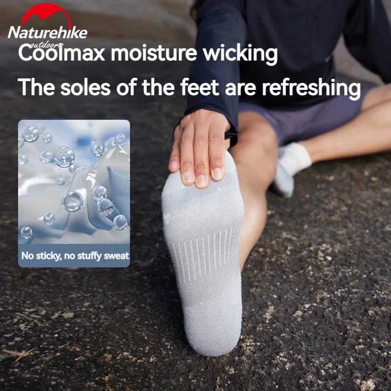 Naturehike Outdoor Sports Socks Men Women for Hiking Trekking Cycling Running COOLMAX Fabric Damping Socks Ball Mid Calf ShortW251011
