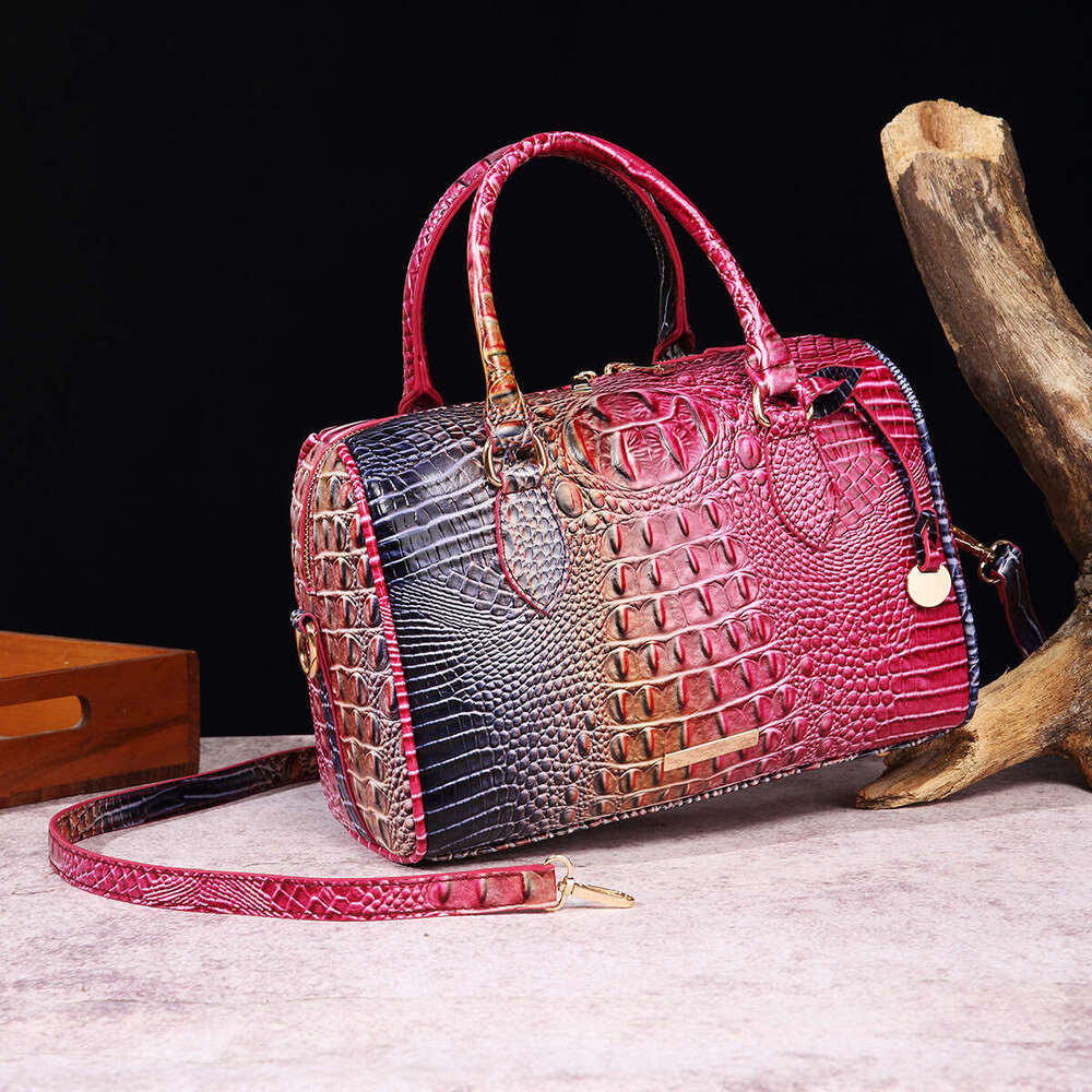 New European and American Cross-Border Handheld Underarm Crossbody Travel Vintage Women's Bag Brahmin Crocodile Pattern