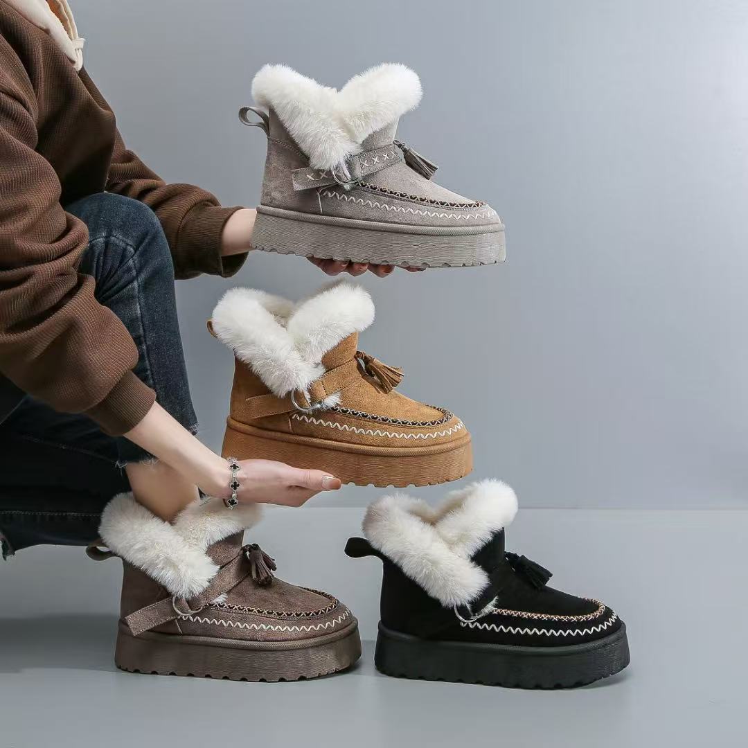 Women's Fashion Snow Boots - Fleece Lined & Thick Cotton Insulation