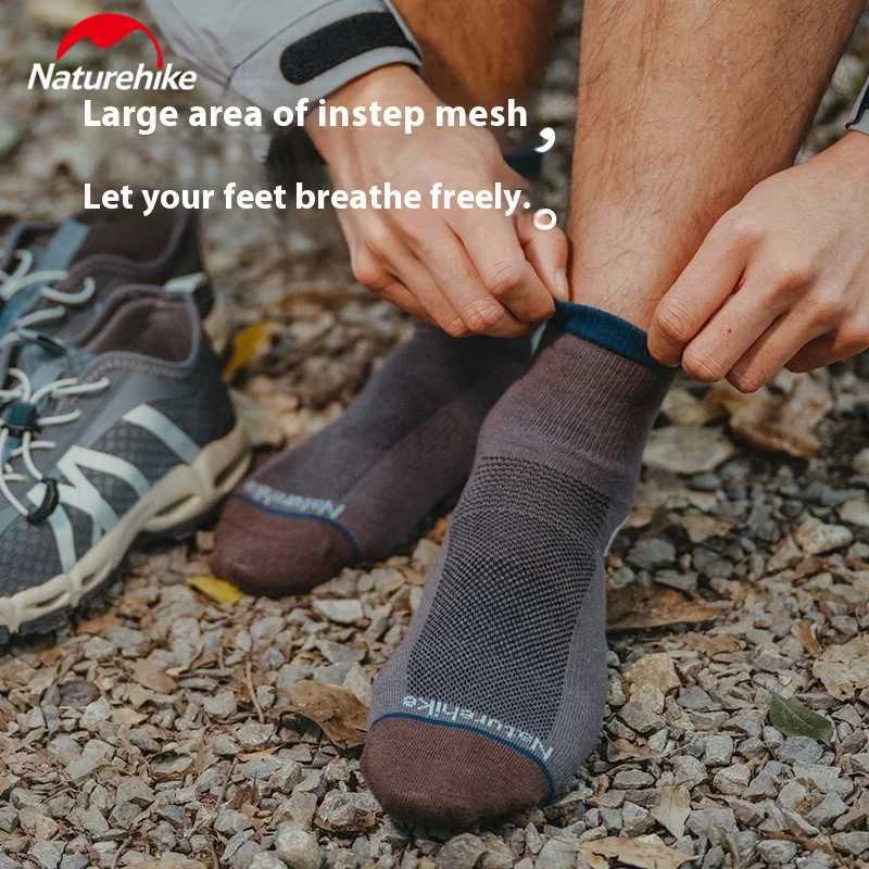 Naturehike Coolmax Sports Socks QuickDrying Outdoor Running Hiking Breathable MidCalf ShortCalf Antibacterial Mens SocksW251011