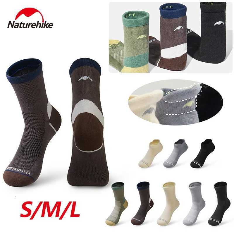 Naturehike Coolmax Sports Socks QuickDrying Outdoor Running Hiking Breathable MidCalf ShortCalf Antibacterial Mens SocksW251011