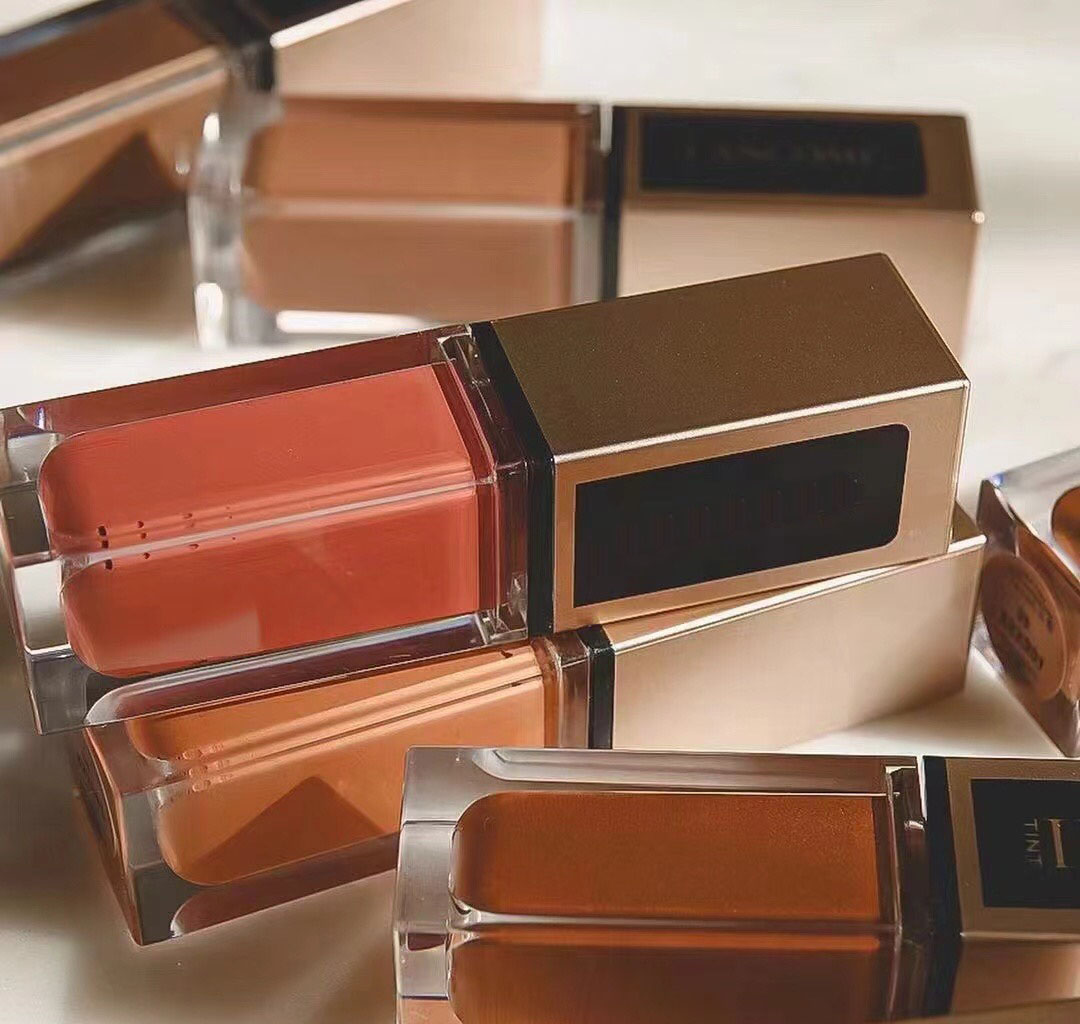 Free Shipping Luxury brand Makeup eyeshadow new Liquid blush eyeshadow 7 colors longlasting Face Eye Liquid Cosmetics