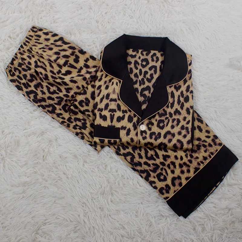 Spring and Summer Ladies Ins Korean New Sexy Leopard Ice Silk Pajamas Young Ladies ShortSleeved Long Pants Home Wear Nightgowns Y251010