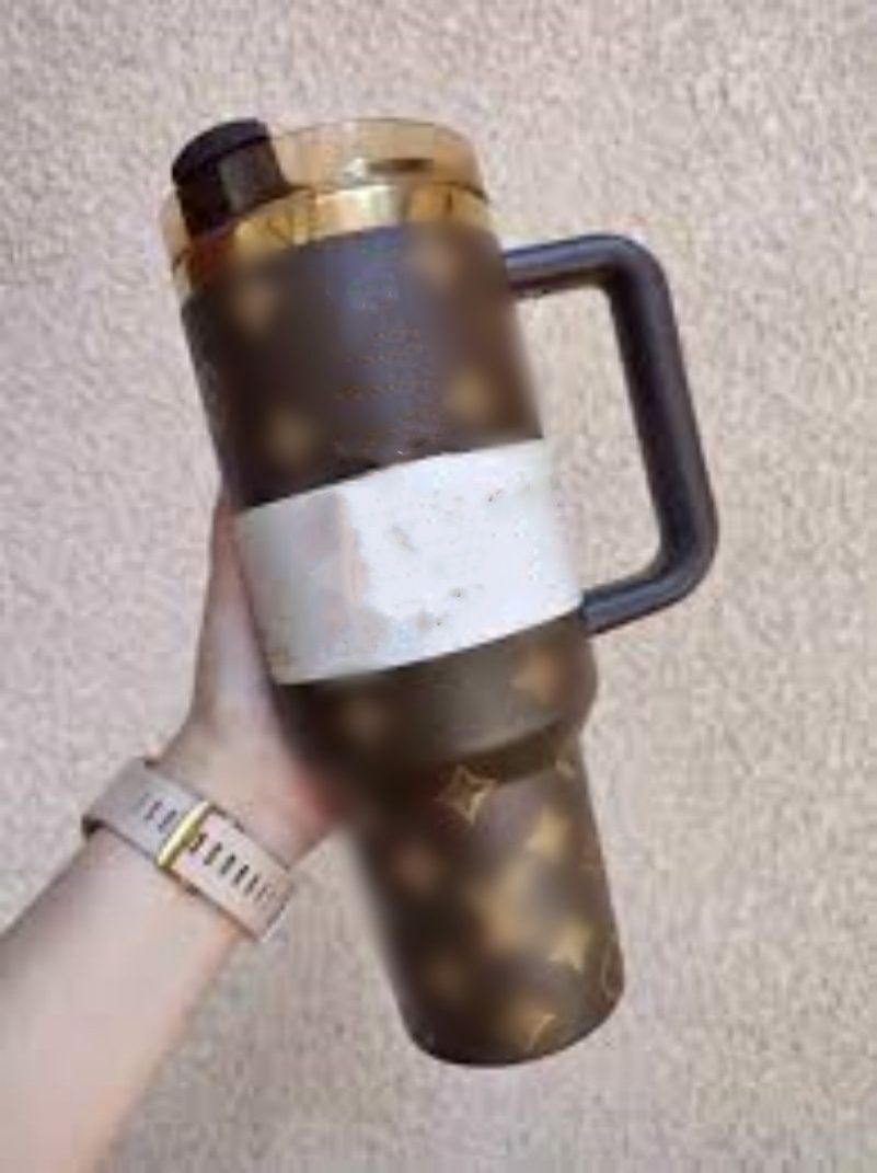 2025-Hot sales 40oz Tumblers With Bow Cap Cups Cute Cat L Letter Classic Christmas Limited Mug Gift Wicked Green Water Bottle