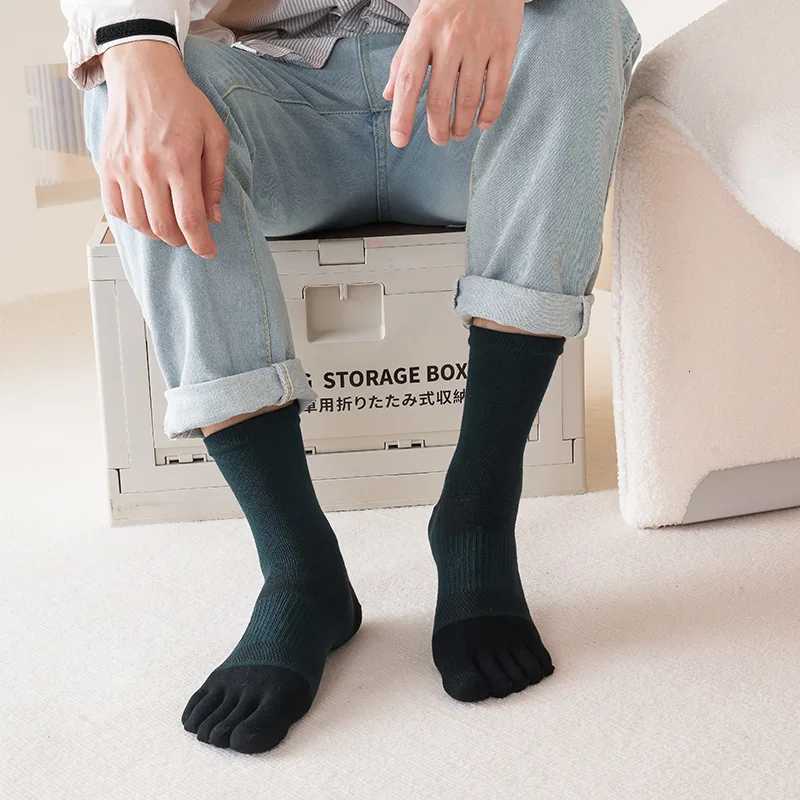 Fivefinger Socks Sport Man Compression Cotton SweatAbsorbing Young Casual AntiBacterial Breathable Toe Short SockW251011