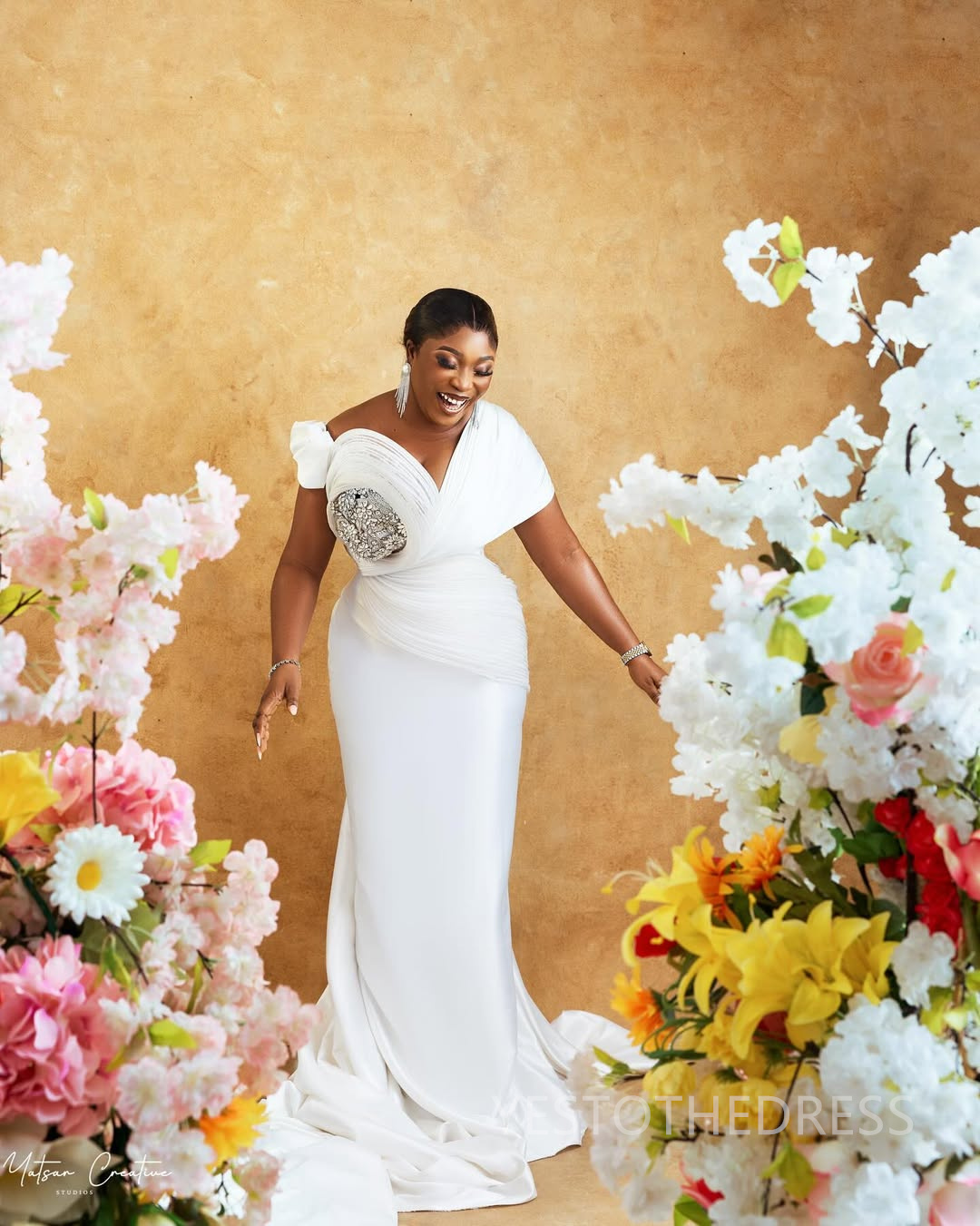 Plus Size Prom Dress 2025 Mermaid Evening Dresses Formal Gowns For Black Women Off Shoulder Beaded Crystals Rhinestones Birthday Dress Reception Gowns