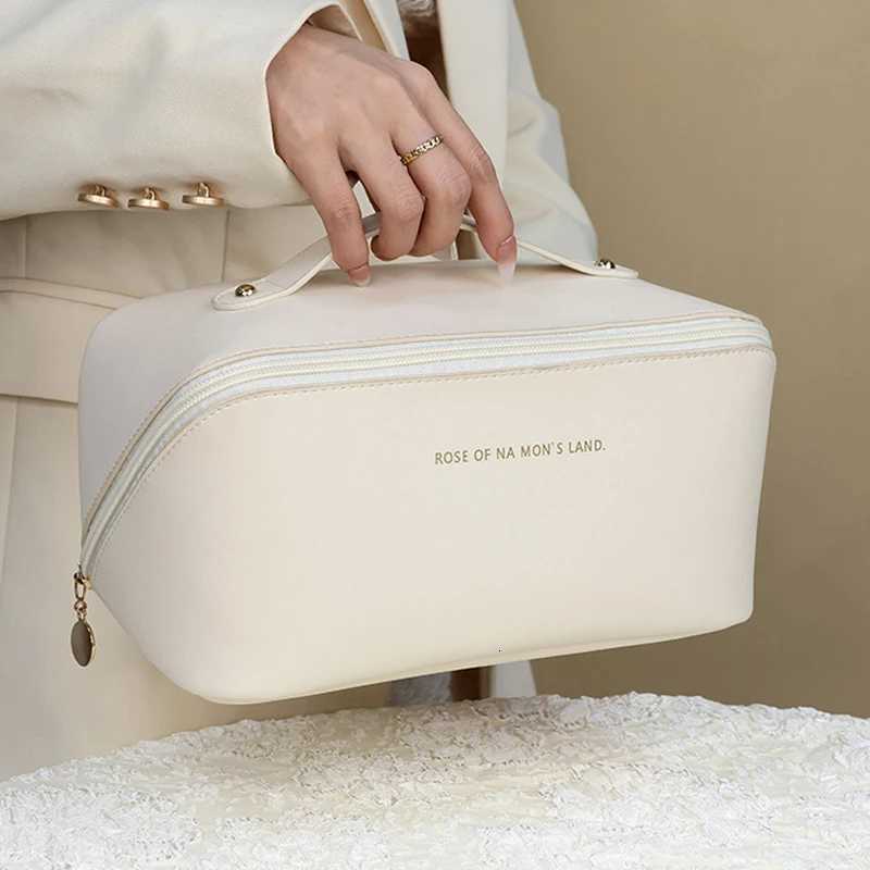 Makeup Organizer Fem Toiletry Kit Bag Make Up Case Storage Pouch PU Lady Box Cosmetic Bag Organizer Bag For Travel Zip D251011