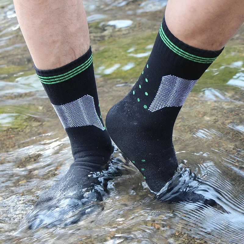 WRELS Waterproof Socks Outdoor Sports Hiking Wading Camping Trekking Winter Skiing Sock Warm Breathable Waterproof SocksW251011