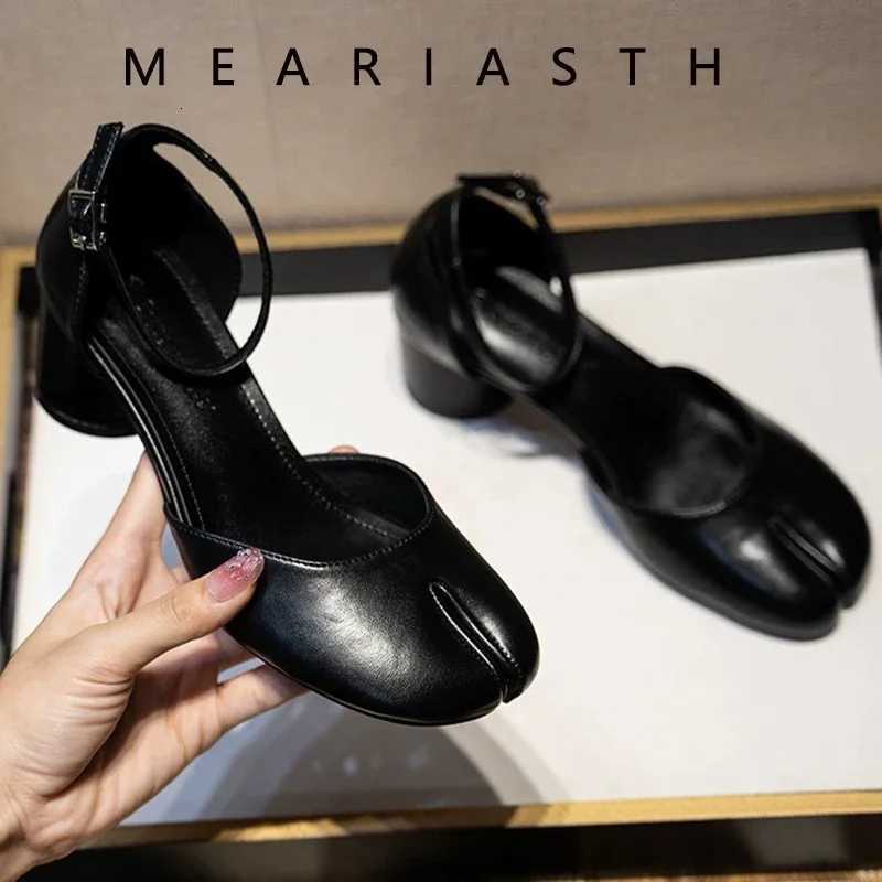 2025 Woman 6cm High Heel Split Toe Tabi Shoes Solid Colors Female Shoes Ballet Dress Comfortable Retro Mary Janes Summer SandalsXJ251011