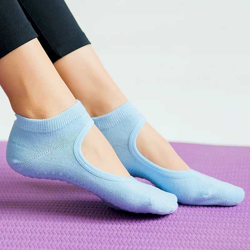 Breathable Yoga Socks for Women High Quality Pilates Socks AntiSlip Backless Barre Ballet Dance Home Hospital Gym Sports SocksW251011