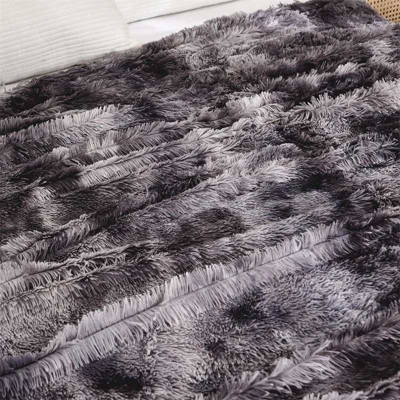 2025 hotselling solid color printing and dyeing mink fleece blanket plush tiedye flannel doublelayer thickened blanket C251011