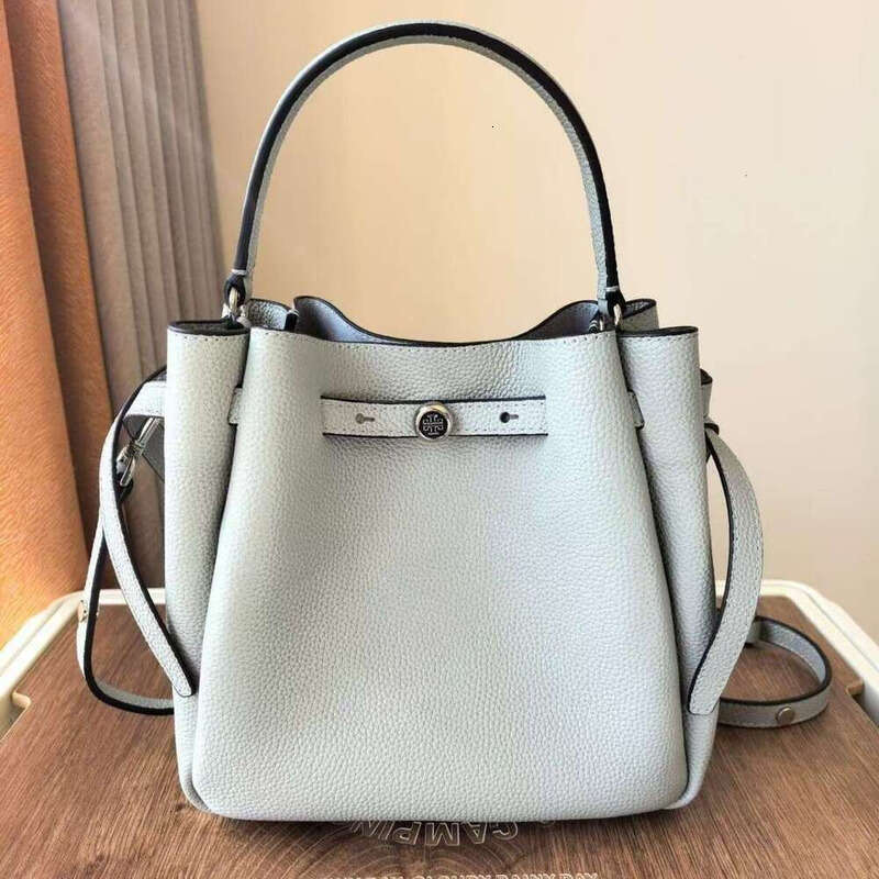 designer Luxury bag Women's Cowhide Tote Single Shoulder Crossbody Handbag Large Capacity Genuine Leather Drawstring Basket Romy Bucket Bag