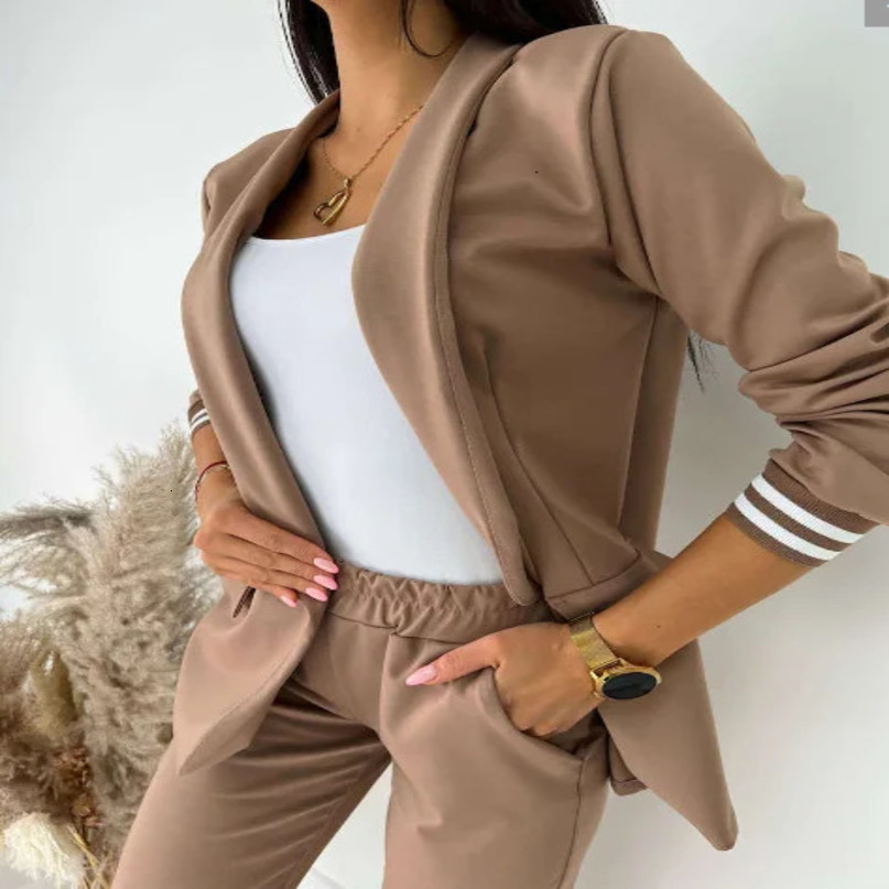 High quality womens autumn and winter simple fashionable solid color long sleeved set in Europe the United States 241115