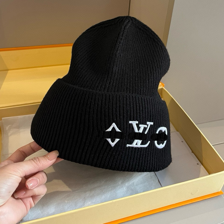 Designer Beanie Uni… - image