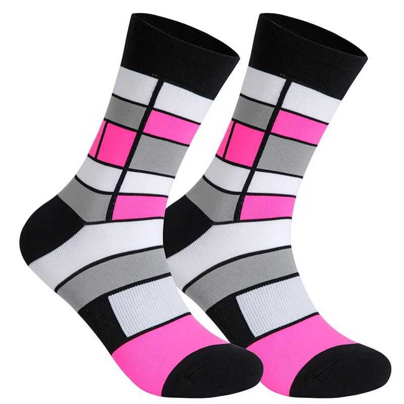 BMAMBAS High quality Professional brand sport socks Breathable Road Bicycle Socks Outdoor Sports Racing Cycling Socks 3 colourW251011