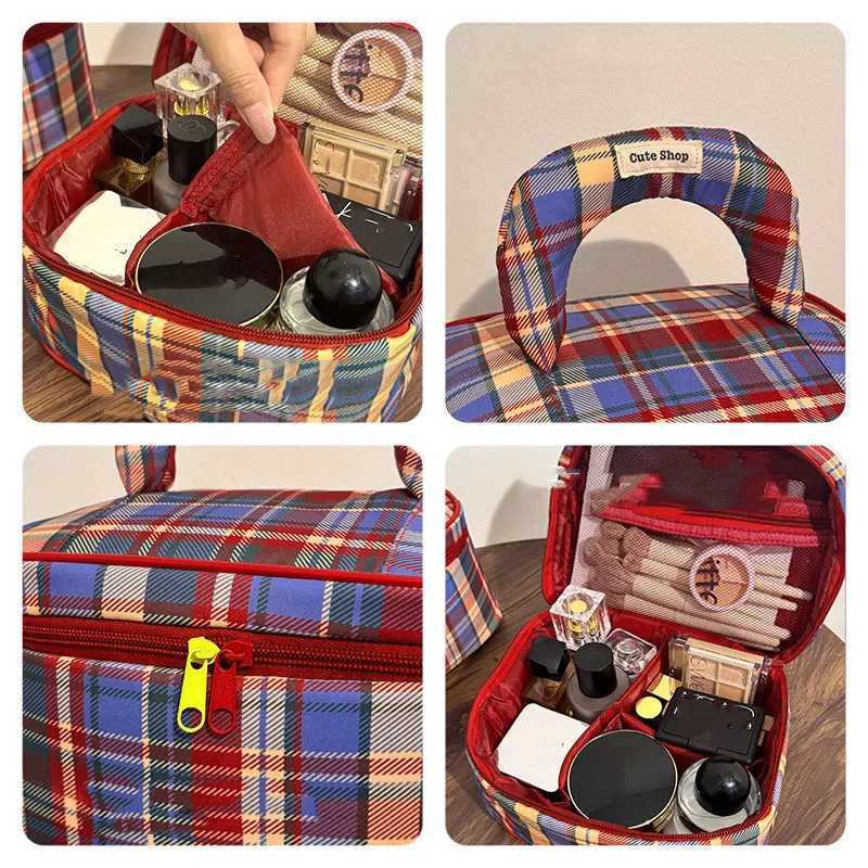 New Plaid Makeup Bag Small Fresh W Bag Mtifunctial Storage Bag Lightweight Fiable Canvas Bag 2025 Wens Handbag D251011