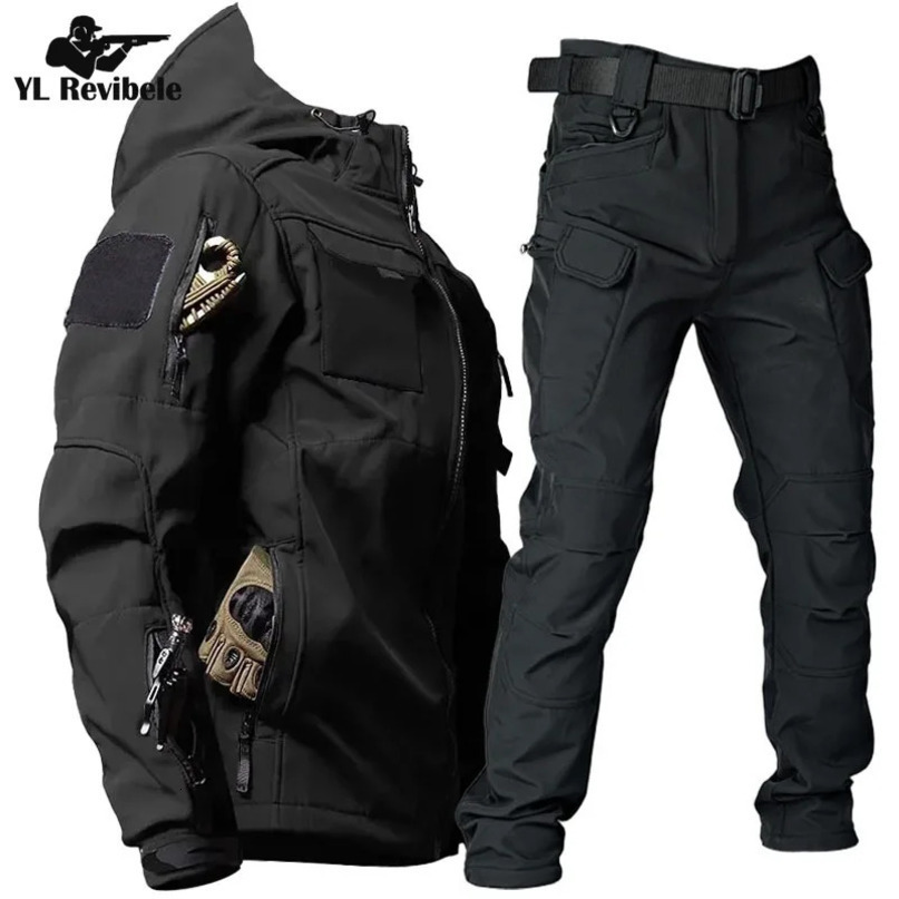 Military waterproof suit mens winter soft shell hooded jacketmulti pocket wearresistant cargo pants 2piece tactical set 241008
