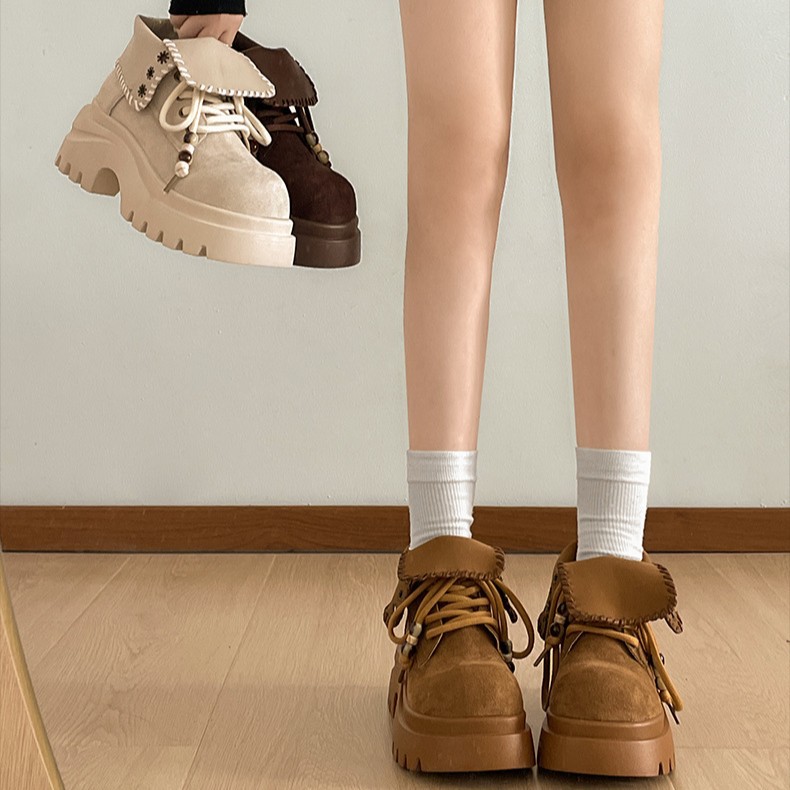Free Shipping Fashion leisure queen short height Martin boots for women autumn slimming effect thick soled short boots