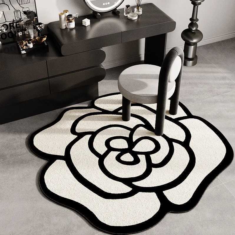 VIKAMA French Light Luxury Makeup Stool Carpet Wardrobe Carpet HighEnd Bedro Dressing Table Chair Cushion He Decoration H251011