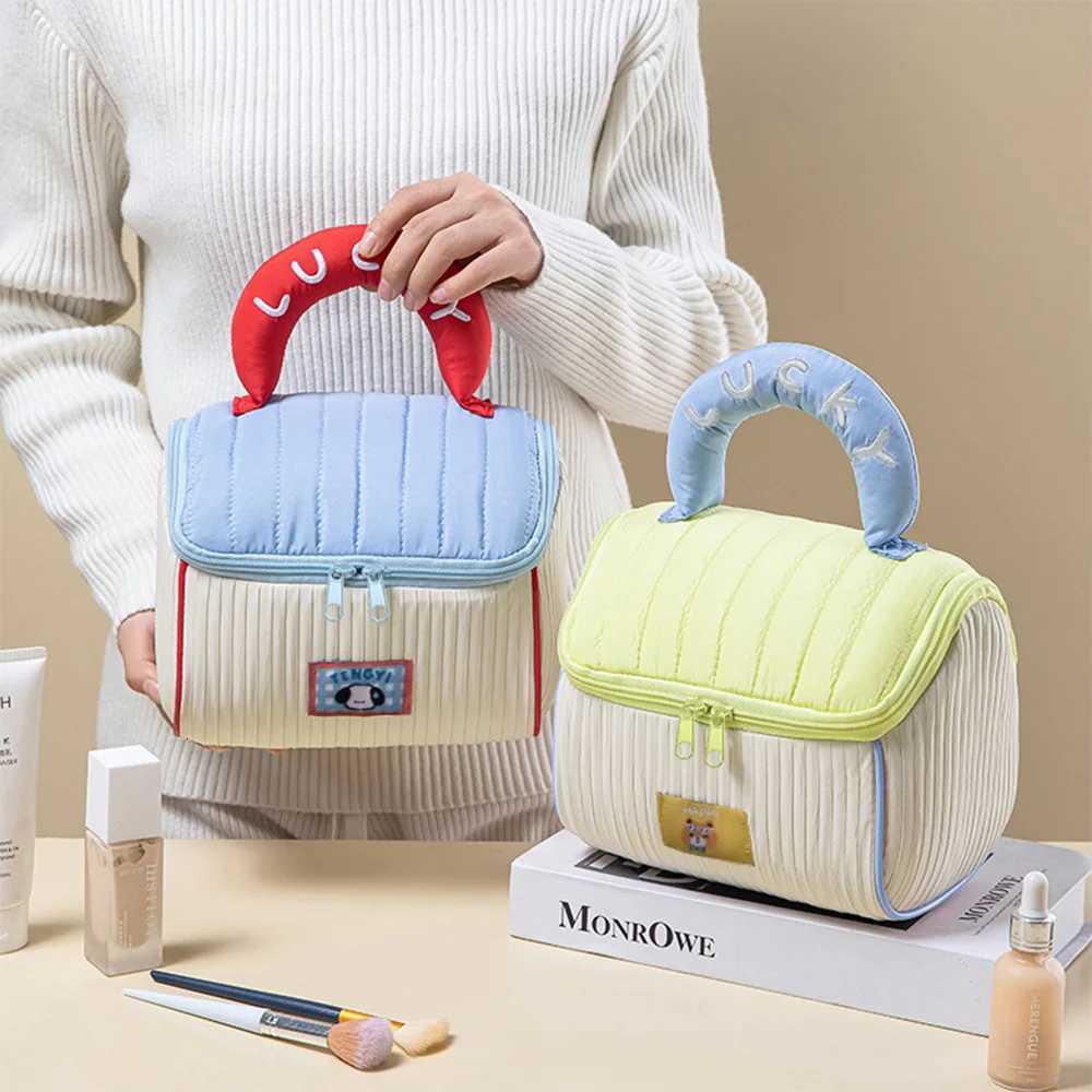 Lovely House Makeup Bag Large Capacity Toiletry Bag Handheld Cosmetic Bag Skincare Storage Bag Travel W Bag for Wan D251011