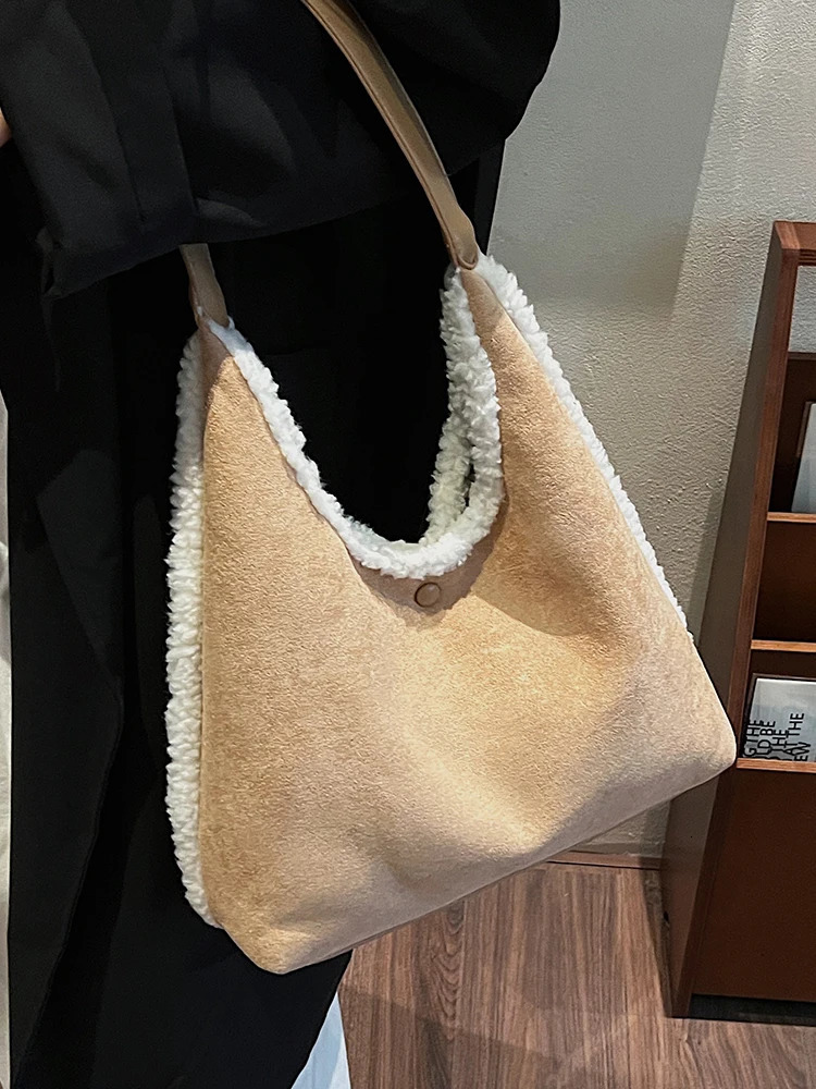 Retro Suede Plush Underarm Bag for Women Autumn Winter Large Capacity Square Bag Fashion Single Shoulder Hairy Tote Bag 251010