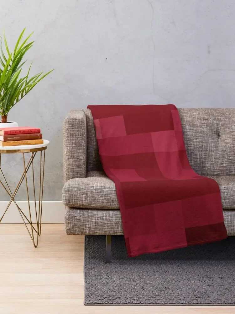 Red and White PixelDesign Throw Blanket Polar Decorative Sofa For Decorative Sofa Luxury Thicken Blankets C251011