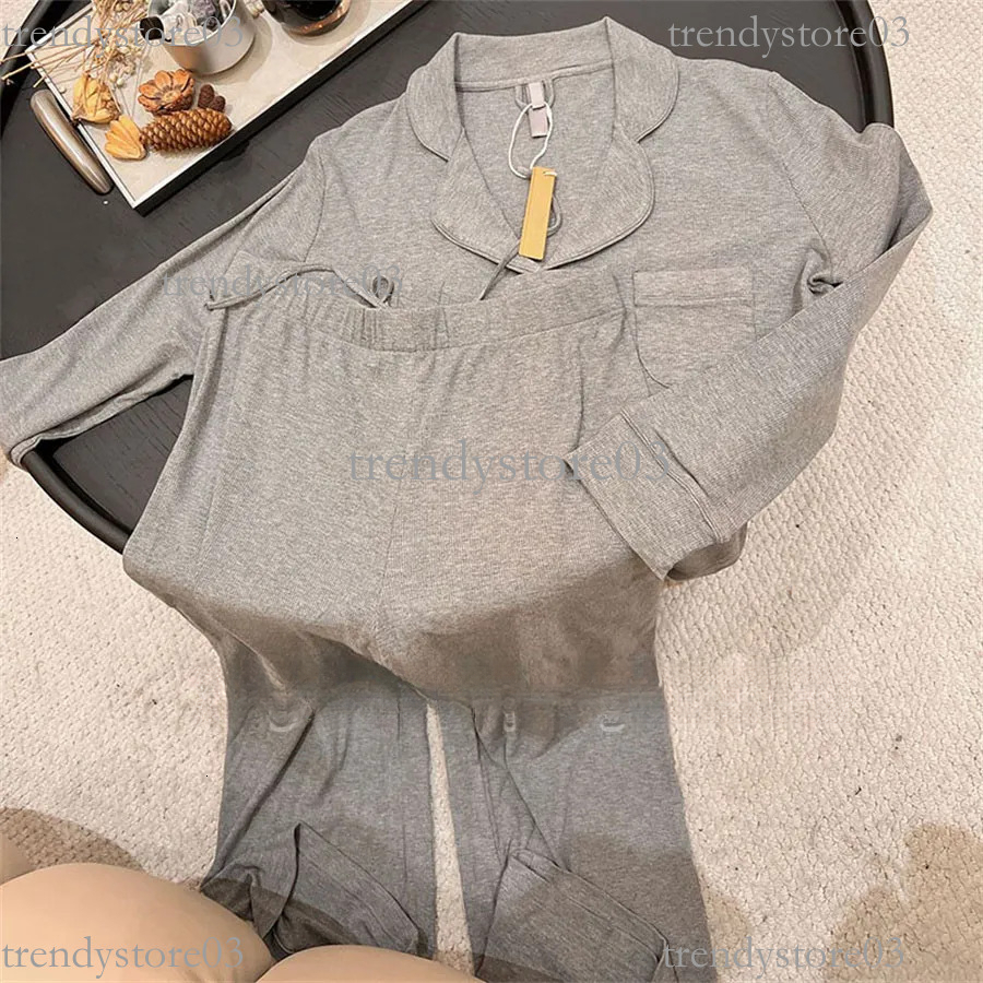Luxury Brand Women Gray Sleepwear Designer Long Sleeve Pajamas Shirt Pants Set Spring Autumn Lapel Night Blouse Trousers Pjs