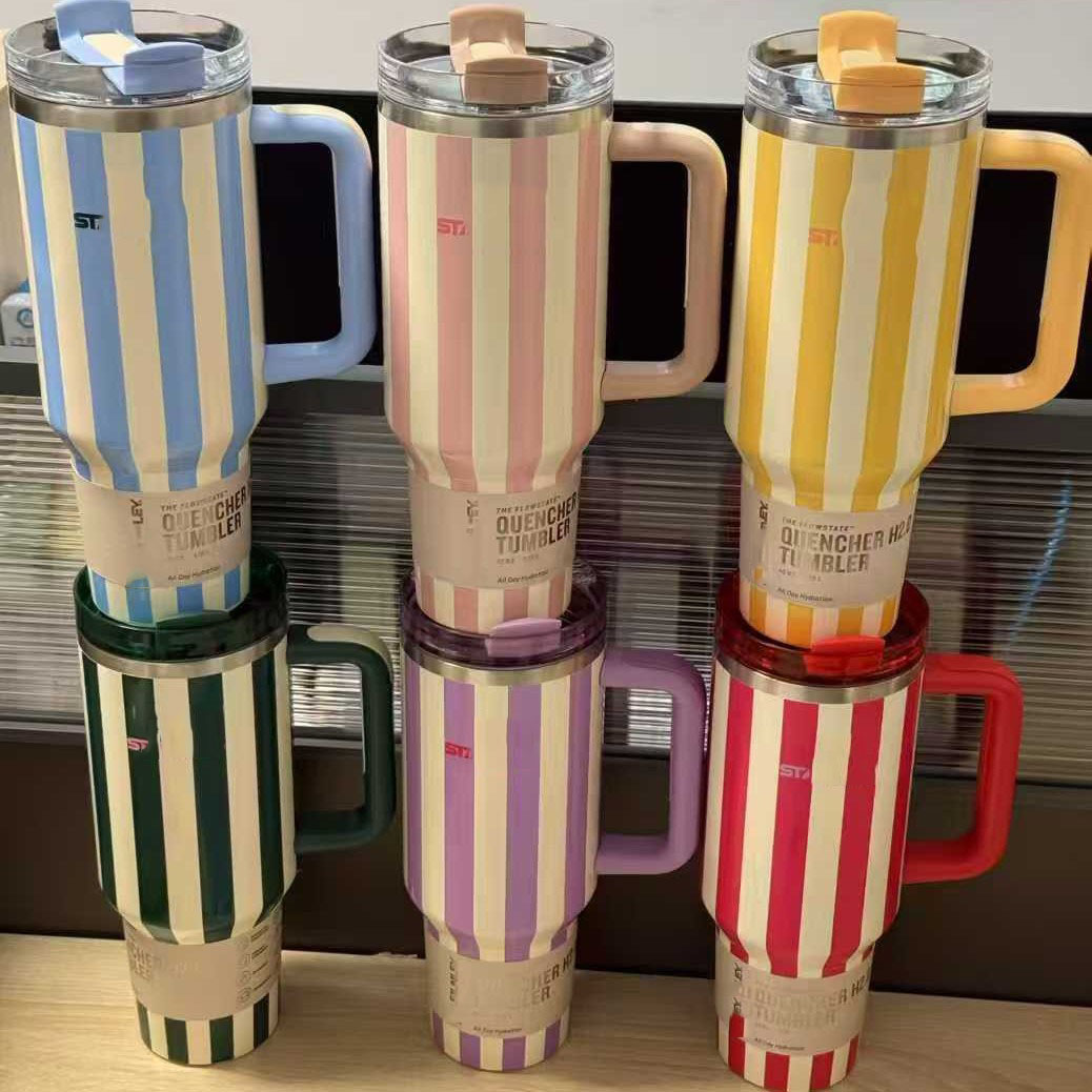 40oz Stripe Water Bottle Tumbler with Handle and Straw Lid, Leak-proof Travel Coffee Mug, Stainless Steel Insulated Fashion Cup For Beverages, BPA Free Camping Cup