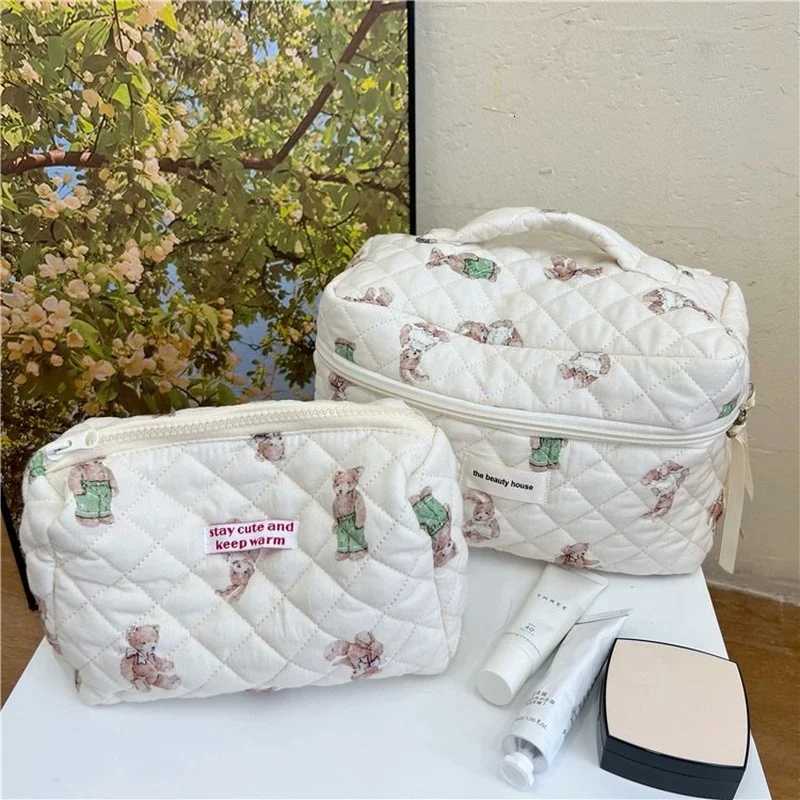Little Bear Bunny Travel Cosmetic Bag for Wen Makeup Storage Bag Large Toiletry Bags Fem Beauty Case Cott Cosmetic Pouch D251011