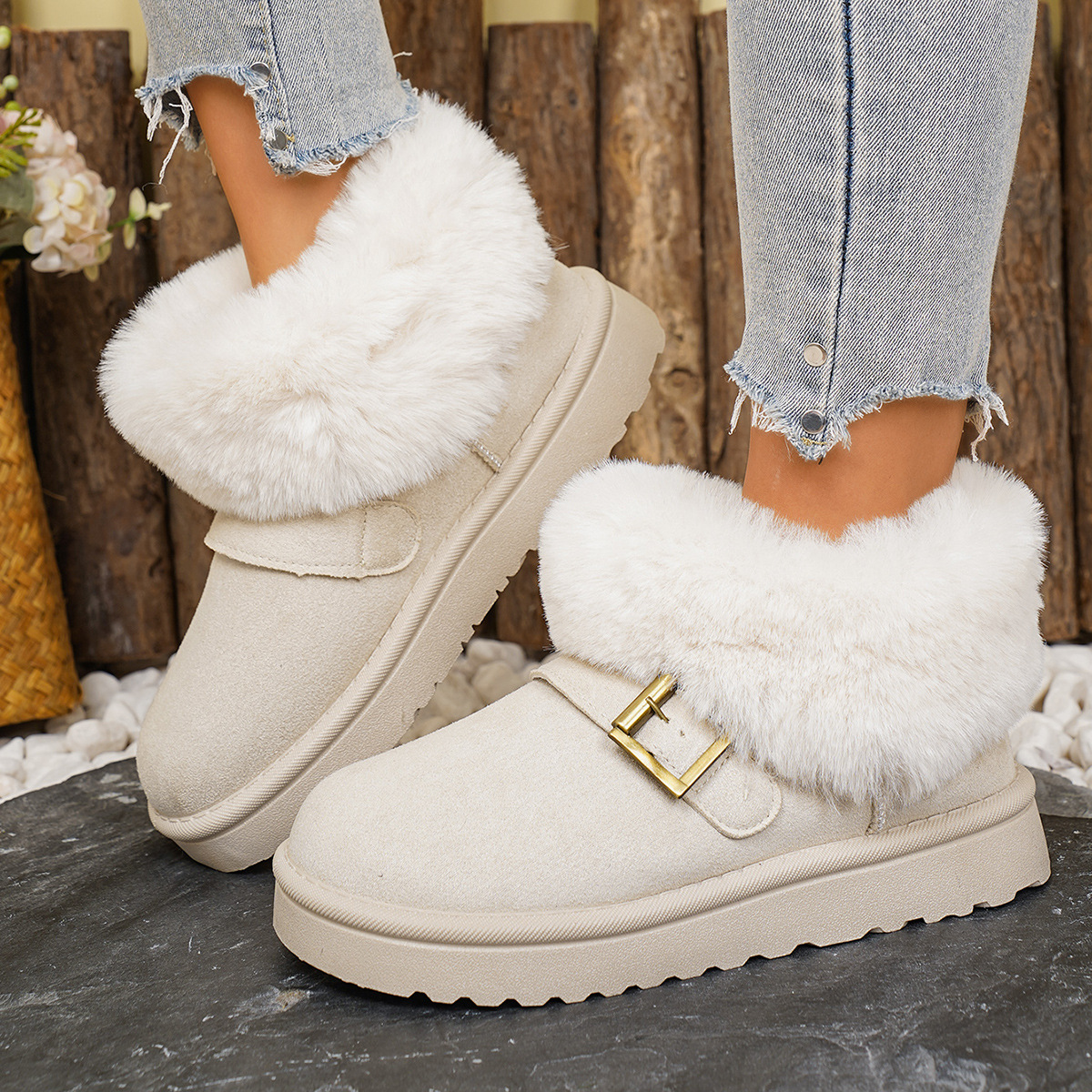 Free shipping designer Boots New velvet thickened warm short tube cotton shoes for women round toe thick soled snow boots