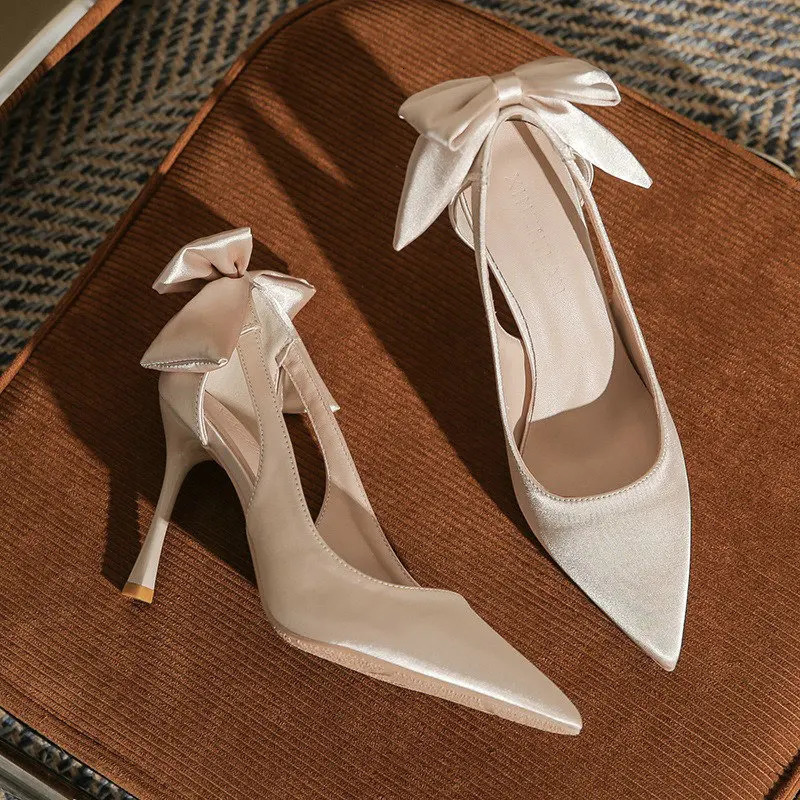 Spring And Summer White Pointy High Heels Ladies Thin Heel Single Shoes Butterfly Wedding Shoes Small Bride Shoes 251009