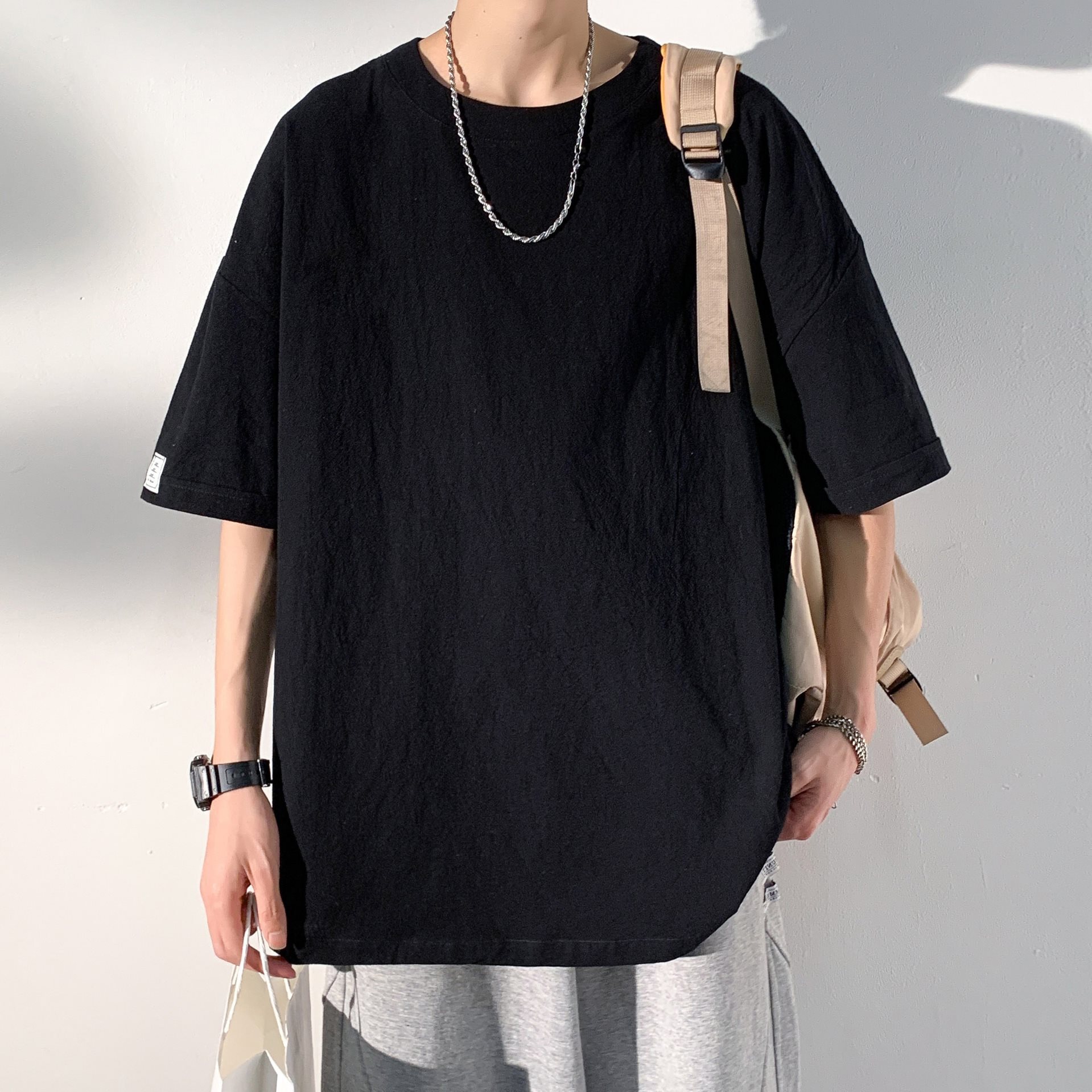 Designer Hoodie Short Designer Shirt Sleeve T-shirt For Men Summer Basic Thin Versatile Trendy Brand Fashion Plus Size Loose Linen Half Sleeve Clothing